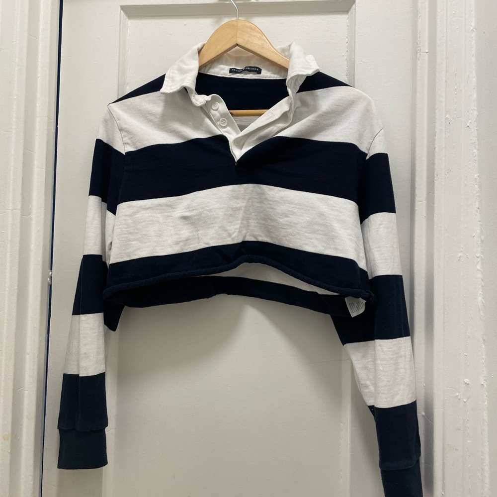 Brandy Melville shirt